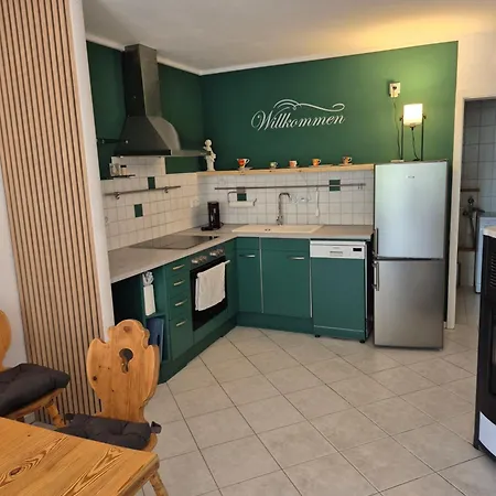 Gisela Apartment *